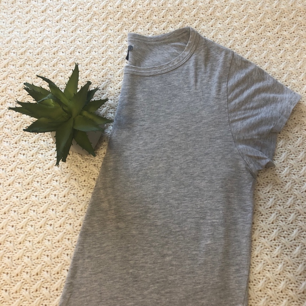 Aerie Gray Short Sleeve Tee